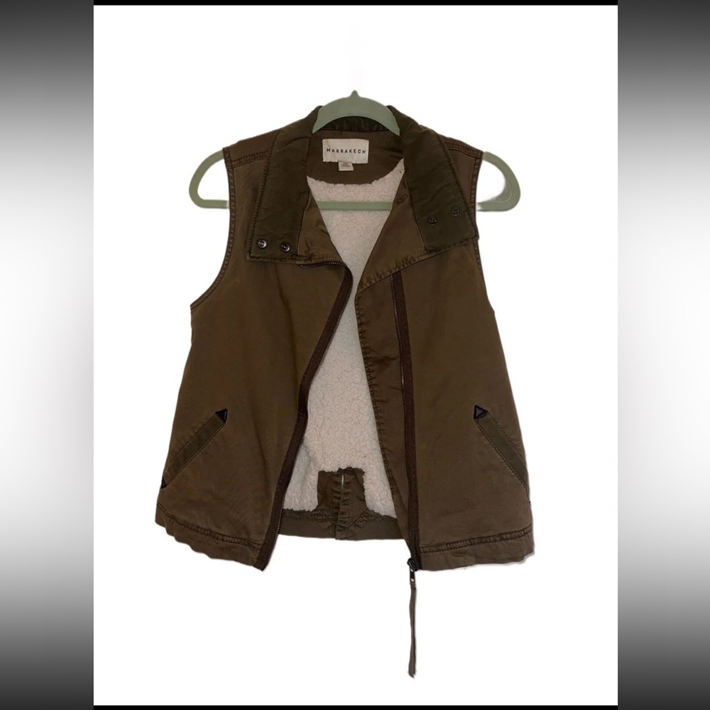 Marrakech Women's Size XS Faux Shearling Sleeveless Vest